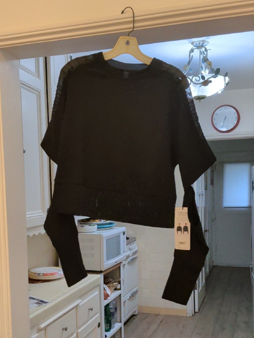 ALO Yoga Black Trend Top Ribbed Sleeve Detail Size XS